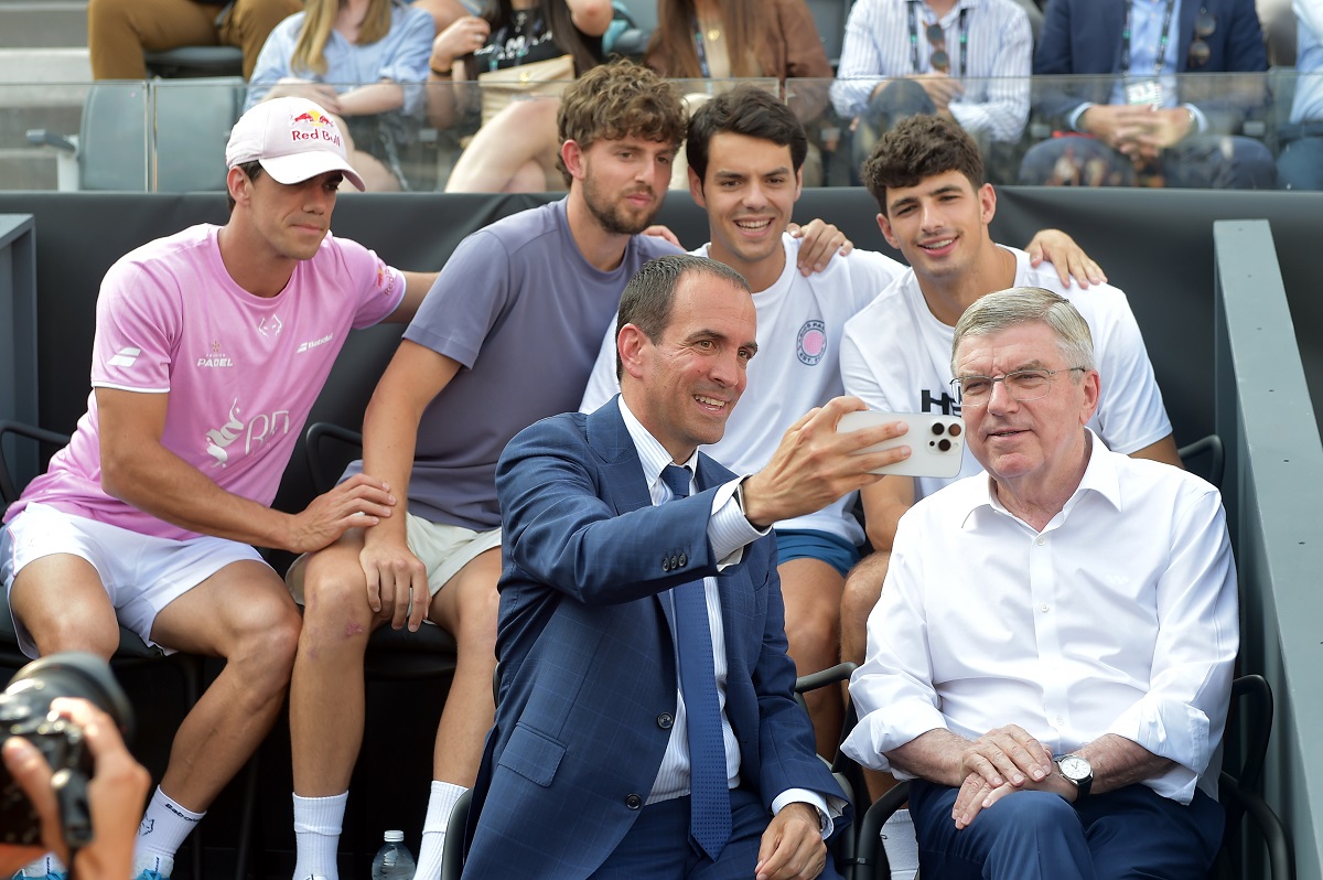 Thomas Bach, Luigi Carraro, Yanguas, Nieto, Lebron, Coello (Foto FITP)