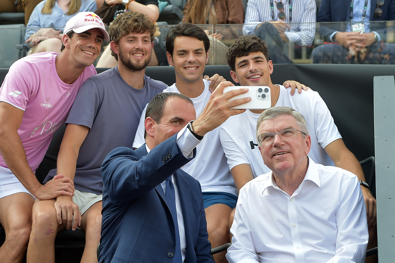 Galan, Yanguas, Nieto, Coello, Luigi Carraro, Thomas Bach (foto FITP)